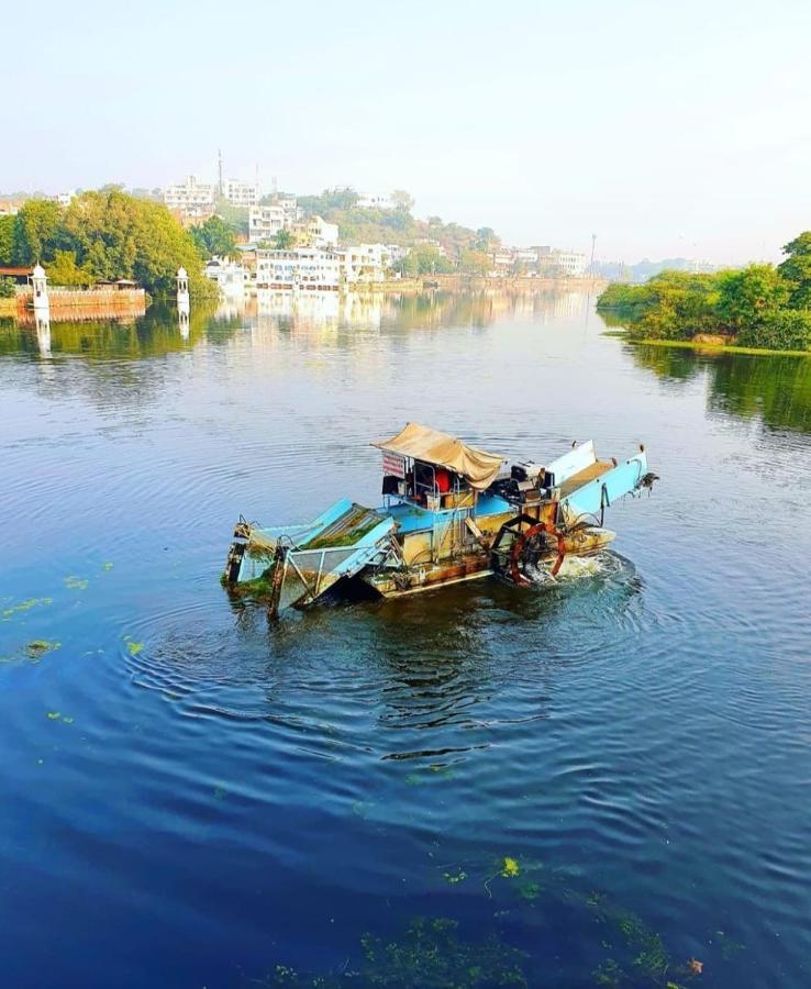 Antariksh Hotel Udaipur Luaran gambar
